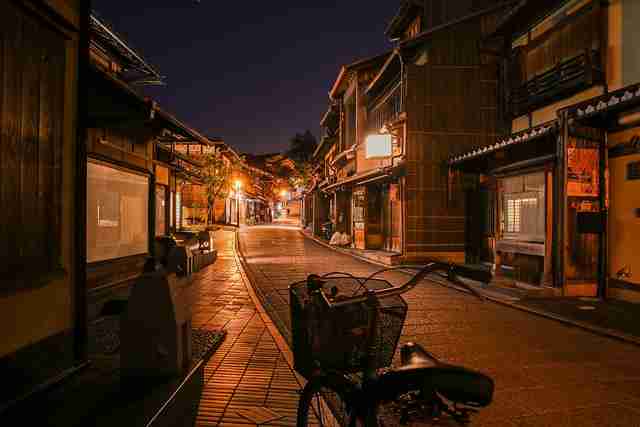深夜抢先超清【醉色极限】梁朝伟×林允高帧率HDR沉浸版在线观看